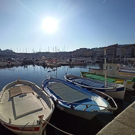 Bay View - - Wifi- Host Provence