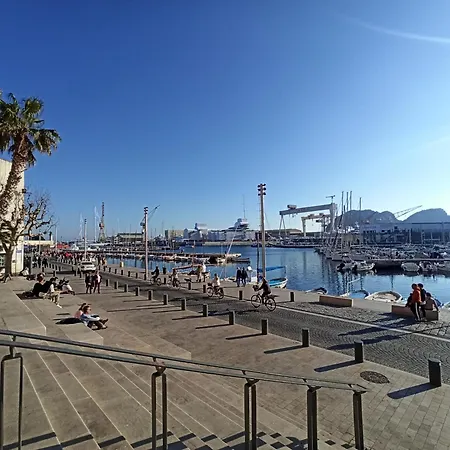 Apartment Bay View - - Wifi- Host Provence