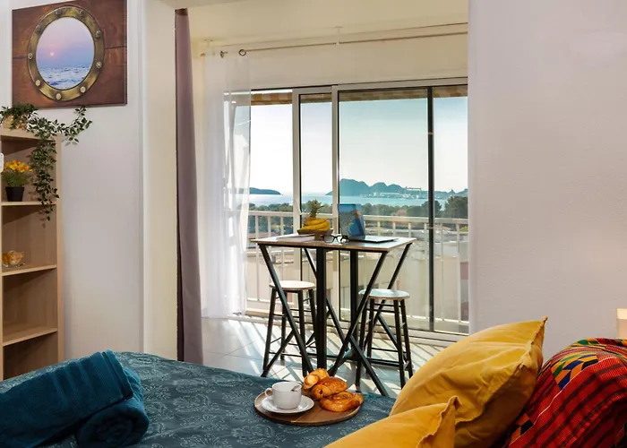 Bay View - - Wifi- Host Provence Apartment La Ciotat