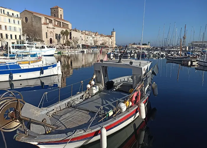 Bay View - - Wifi- Host Provence Apartment